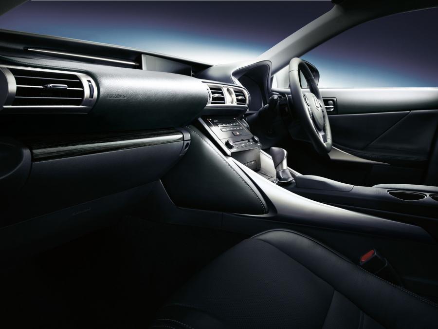  Lexus IS350 2013 года  (JP) (фото 3 из 7)
